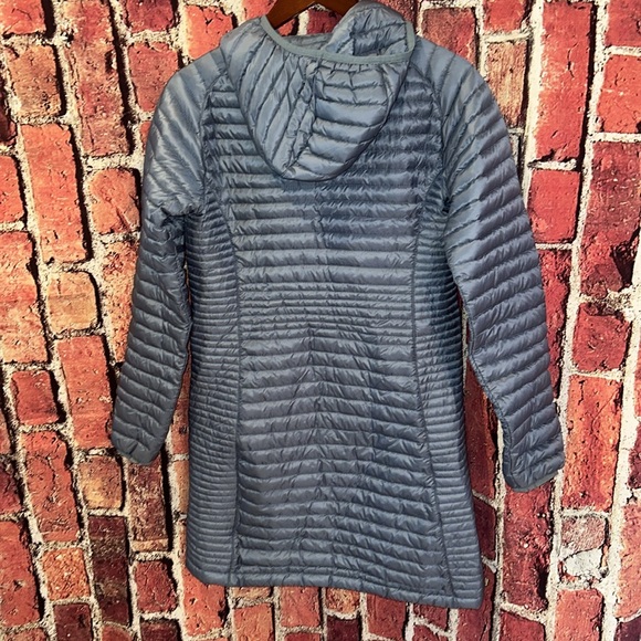 LL Bean Blue Quilted Nylon Ultralight Down Hooded Coat Size Smalll - Picture 13 of 16